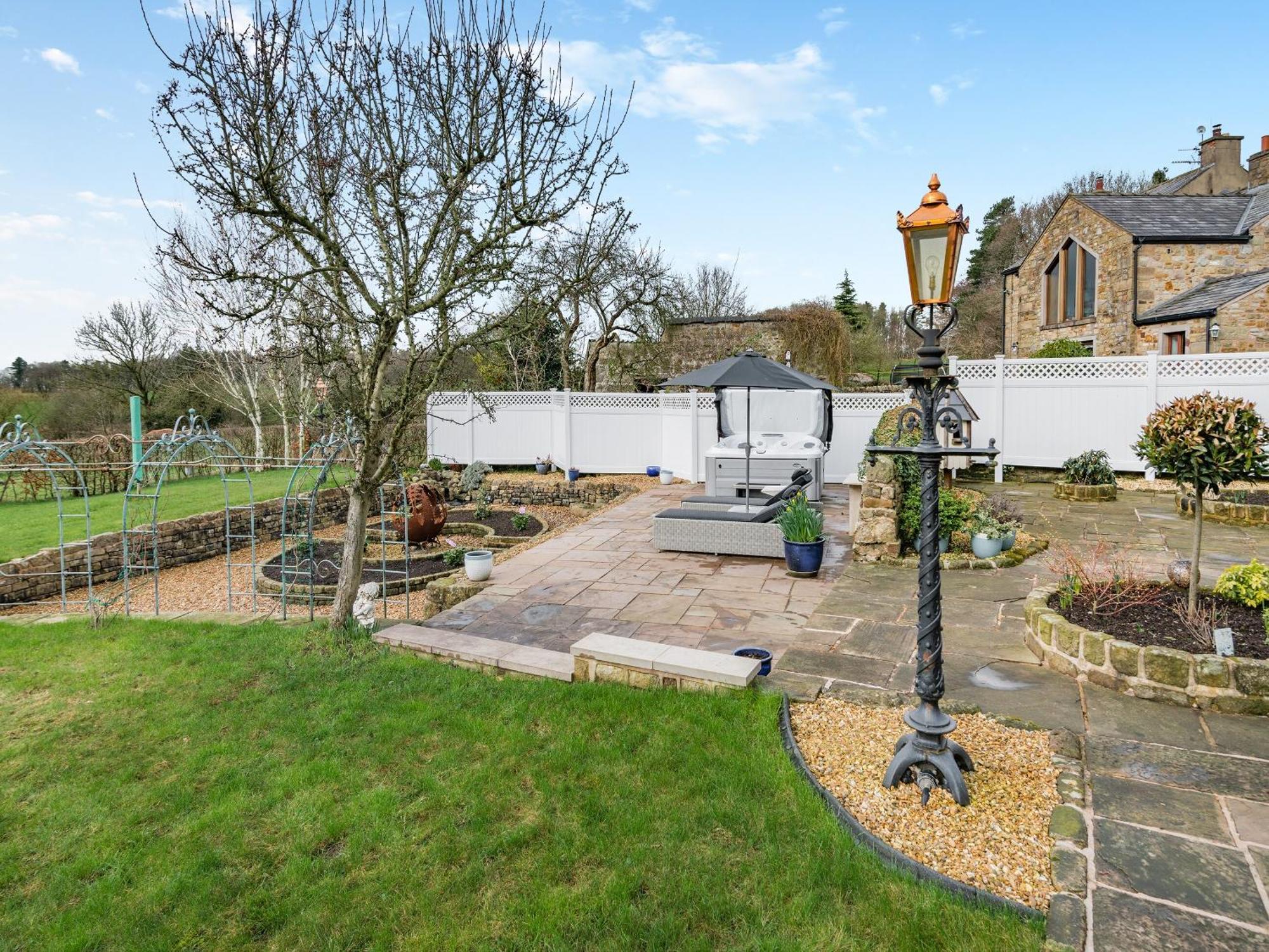 Shireburn Cottage Hurst Green  Экстерьер фото